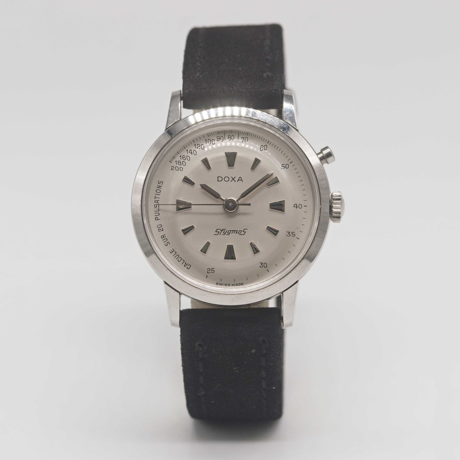 A GENTLEMAN'S STAINLESS STEEL DOXA SFYGMOS SINGLE BUTTON "DOCTOR'S" CHRONOGRAPH WRIST WATCH CIRCA - Image 2 of 8