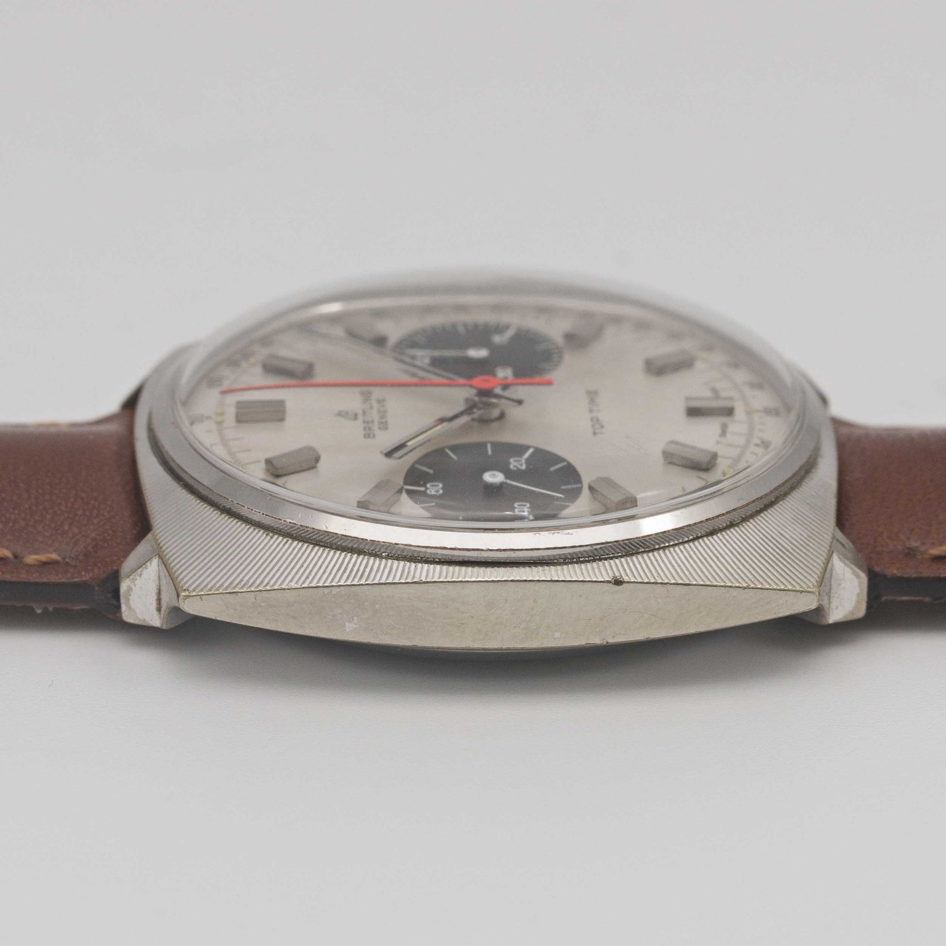 A GENTLEMAN'S BREITLING TOP TIME CHRONOGRAPH WRIST WATCH CIRCA 1969, REF. 2006/33 WITH "PANDA" - Image 9 of 9