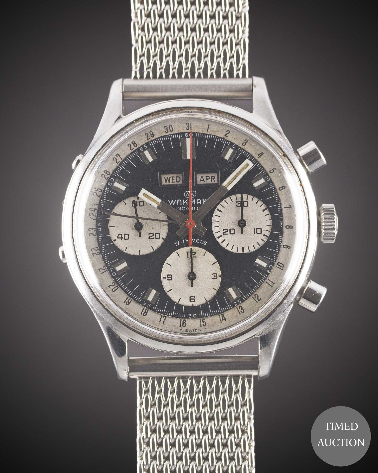 A GENTLEMAN'S LARGE SIZE STAINLESS STEEL WAKMANN TRIPLE CALENDAR CHRONOGRAPH WRIST WATCH CIRCA