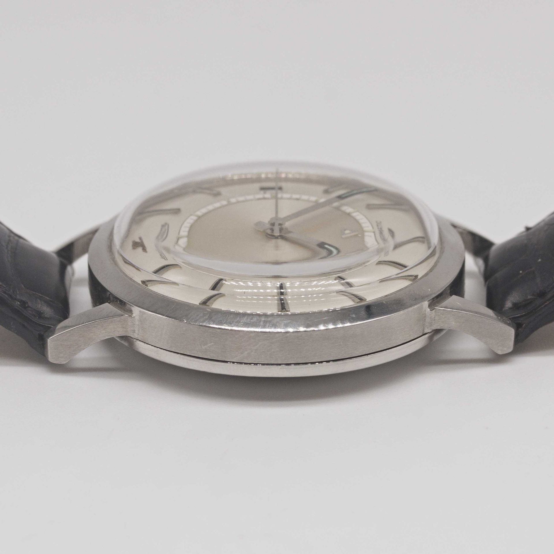 A GENTLEMAN'S STAINLESS STEEL JAEGER LECOULTRE MEMOVOX AUTOMATIC ALARM WRIST WATCH CIRCA 1960s, REF. - Image 9 of 9