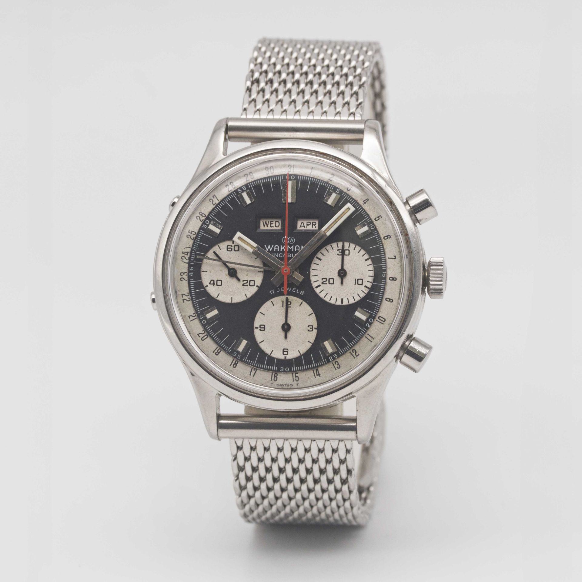 A GENTLEMAN'S LARGE SIZE STAINLESS STEEL WAKMANN TRIPLE CALENDAR CHRONOGRAPH WRIST WATCH CIRCA - Image 4 of 9