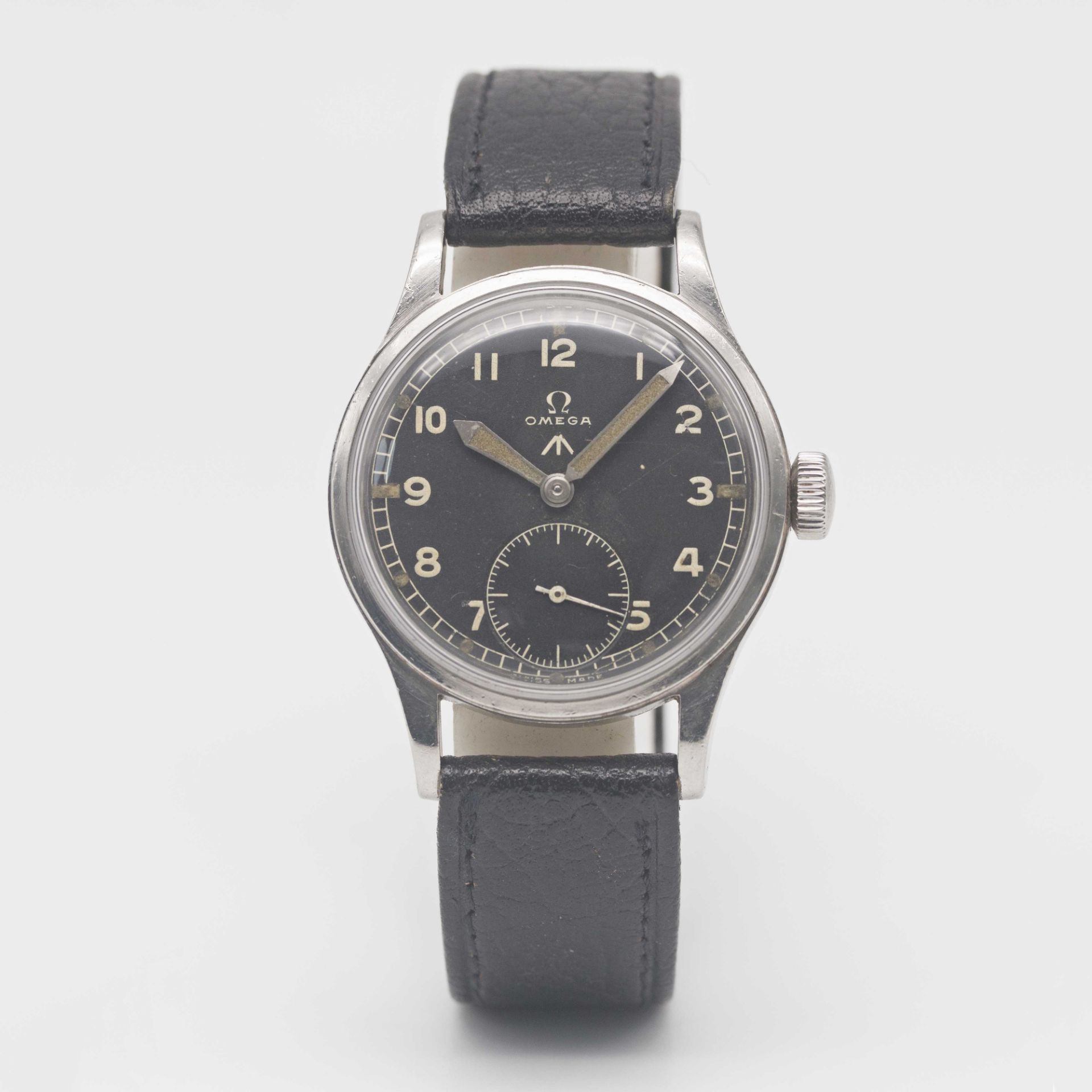 A GENTLEMAN'S STAINLESS STEEL BRITISH MILITARY OMEGA W.W.W. WRIST WATCH CIRCA 1945, PART OF THE " - Image 2 of 9