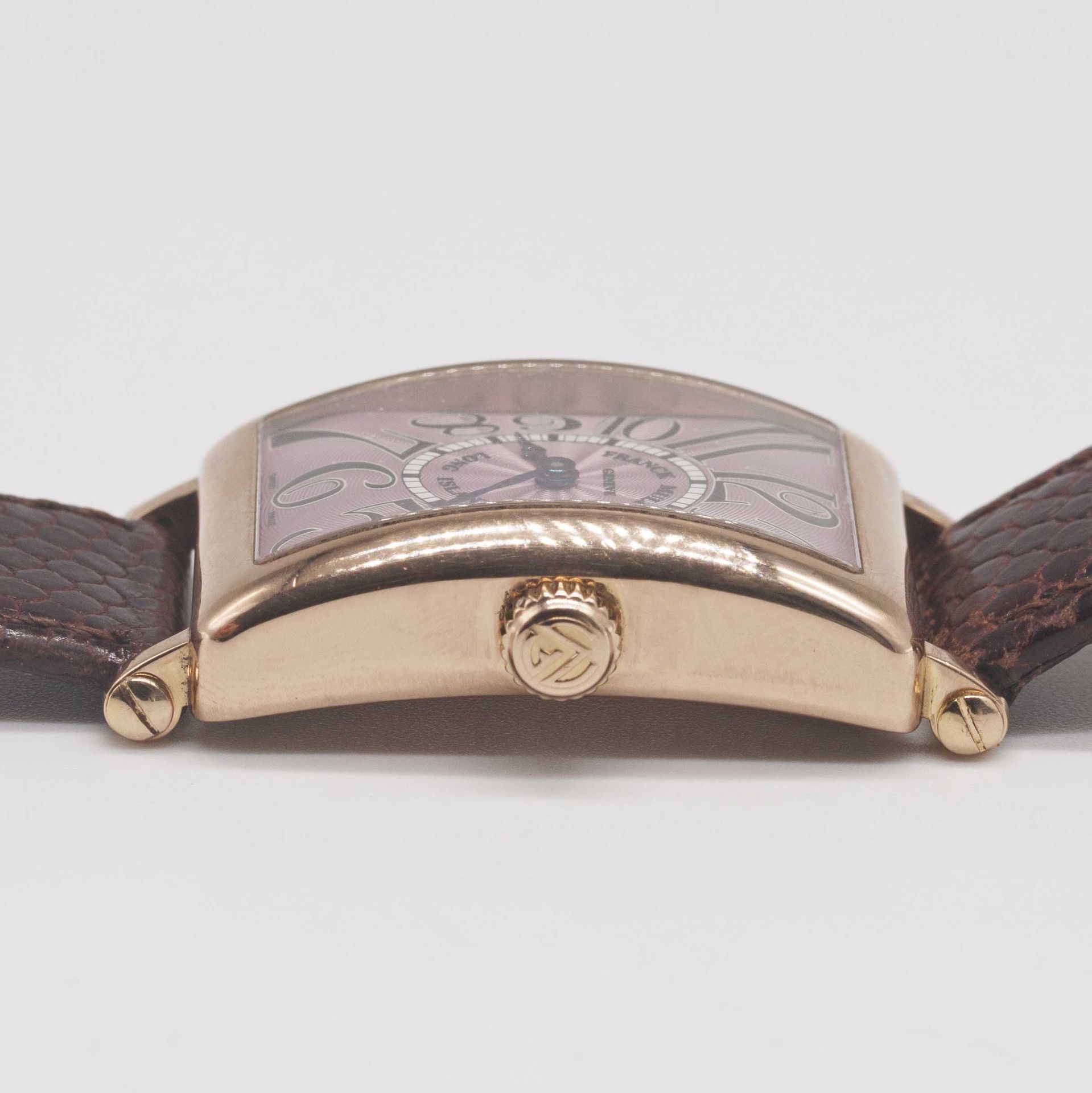 A LADIES 18K SOLID ROSE GOLD FRANCK MULLER LONG ISLAND WRIST WATCH CIRCA 2005, REF. 900 QZ WITH PINK - Image 6 of 7