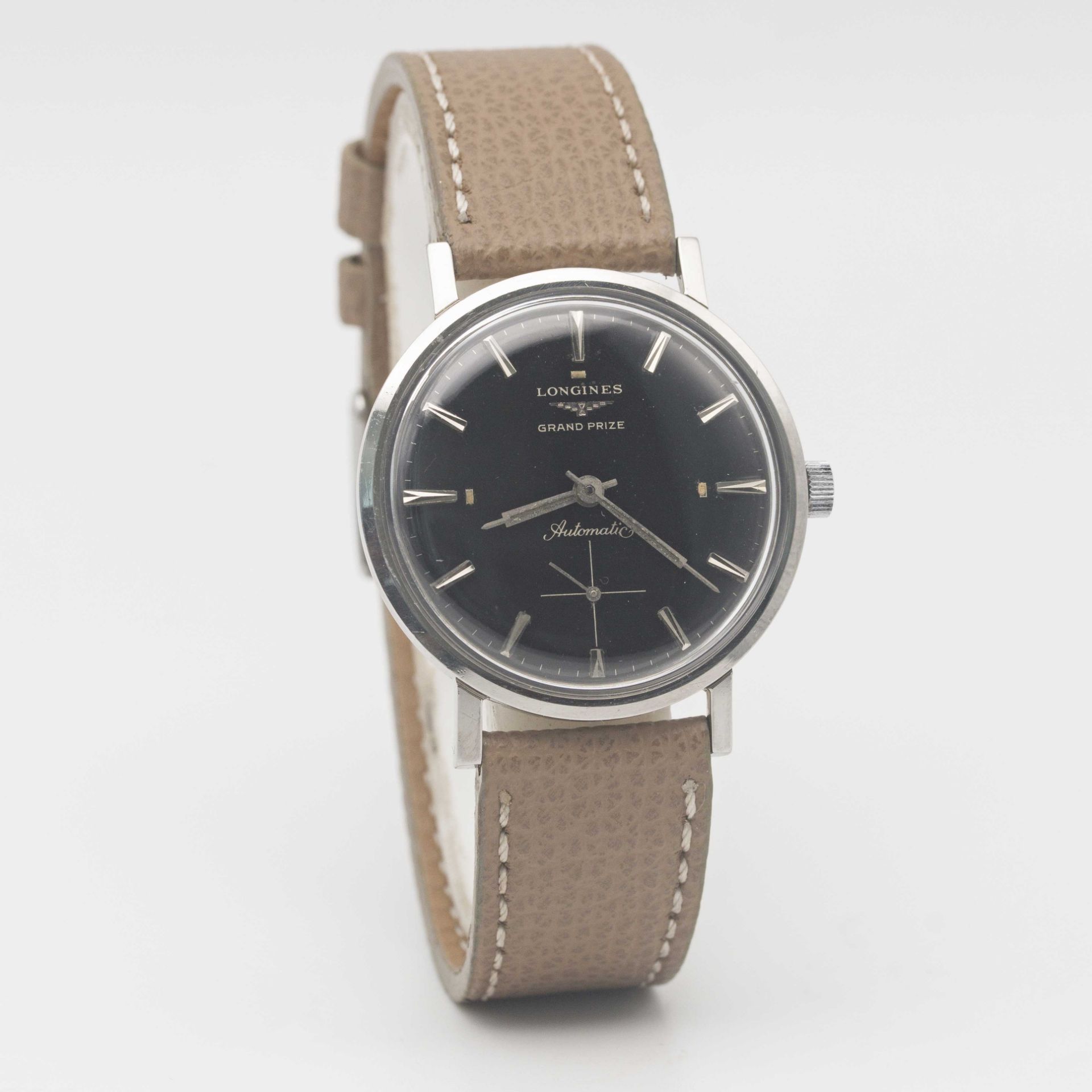 A GENTLEMAN'S STAINLESS STEEL LONGINES GRAND PRIZE AUTOMATIC WRIST WATCH CIRCA 1960, WITH GLOSS - Image 5 of 8