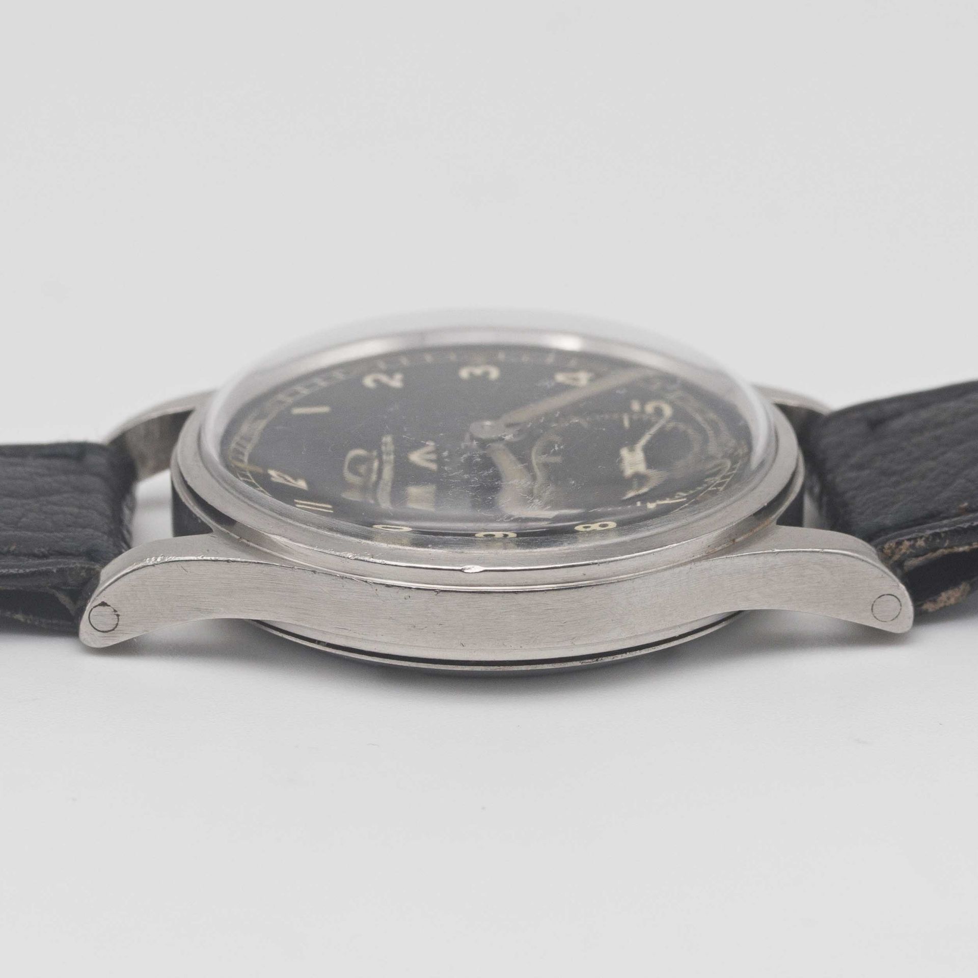 A GENTLEMAN'S STAINLESS STEEL BRITISH MILITARY OMEGA W.W.W. WRIST WATCH CIRCA 1945, PART OF THE " - Image 9 of 9