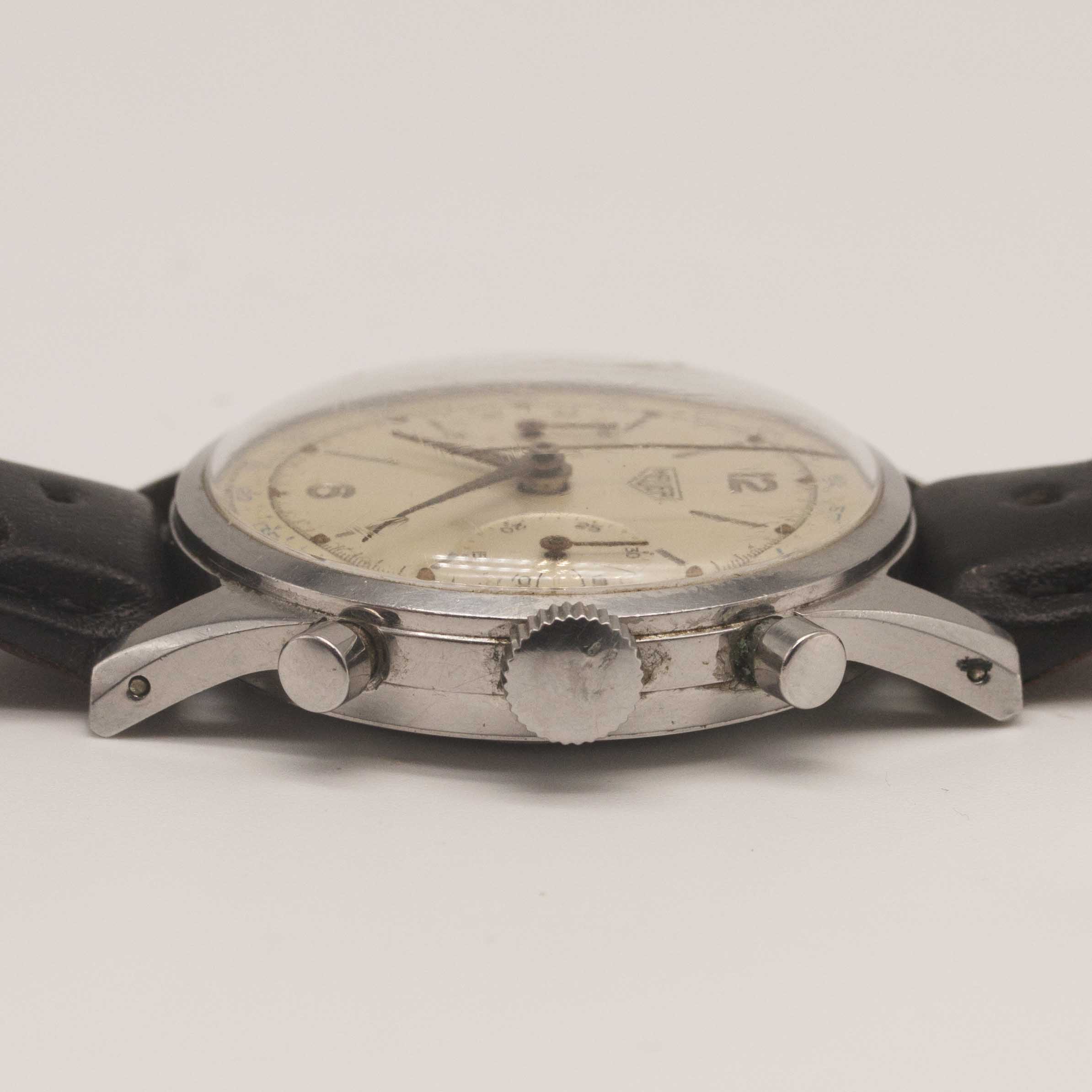 A RARE GENTLEMAN'S LARGE SIZE STAINLESS STEEL HEUER "WATERPROOF" CHRONOGRAPH WRIST WATCH CIRCA - Image 10 of 11