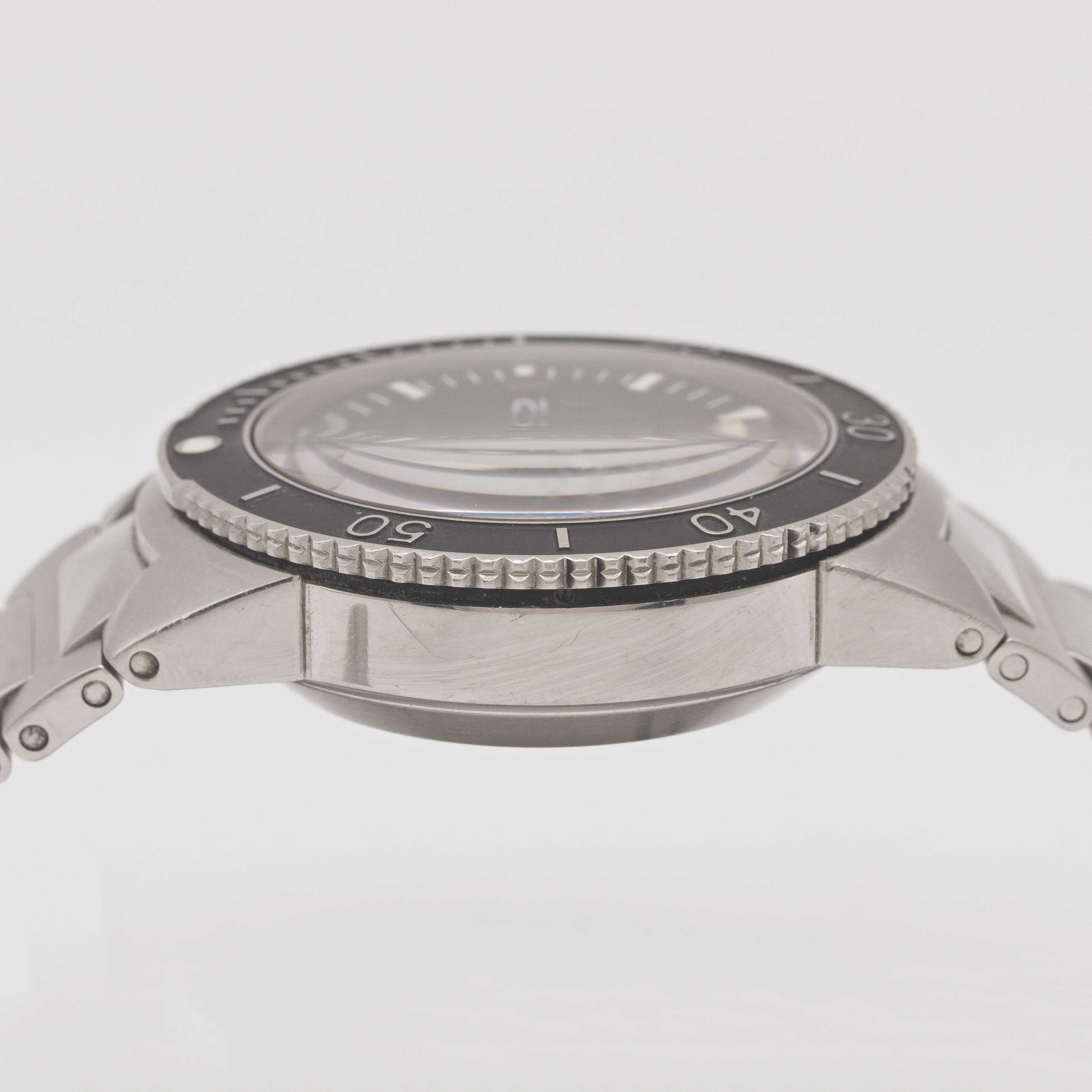 A GENTLEMAN'S STAINLESS STEEL IWC AQUATIMER GST 2000M AUTOMATIC BRACELET WATCH CIRCA 2000, REF. 3536 - Image 7 of 10