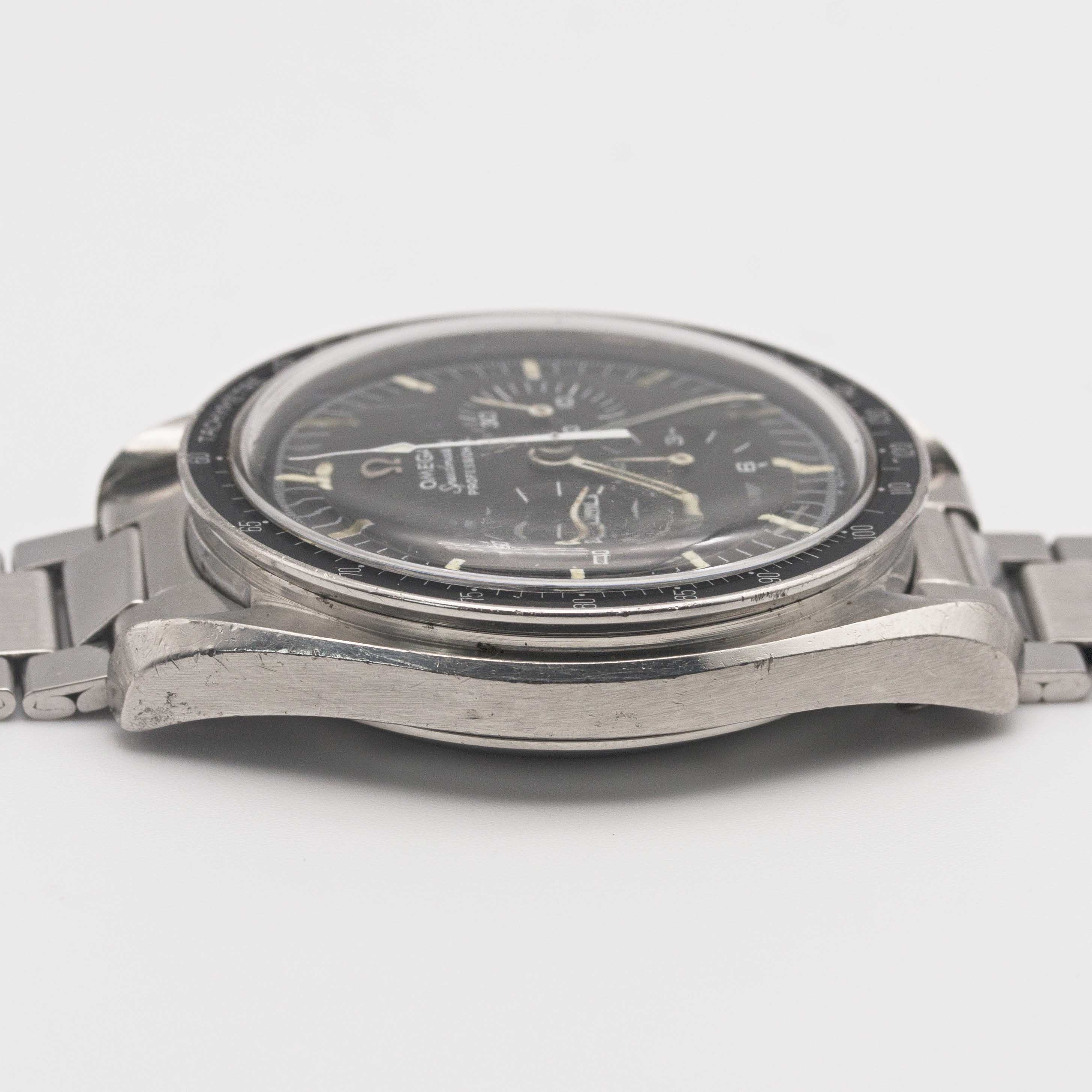 A GENTLEMAN'S STAINLESS STEEL OMEGA SPEEDMASTER PROFESSIONAL "PRE MOON" CHRONOGRAPH BRACELET WATCH - Image 10 of 11