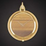 A FINE 18K SOLID YELLOW GOLD PIAGET POCKET WATCH CIRCA 1970s, REF. 990 WITH TIGER'S EYE STONE