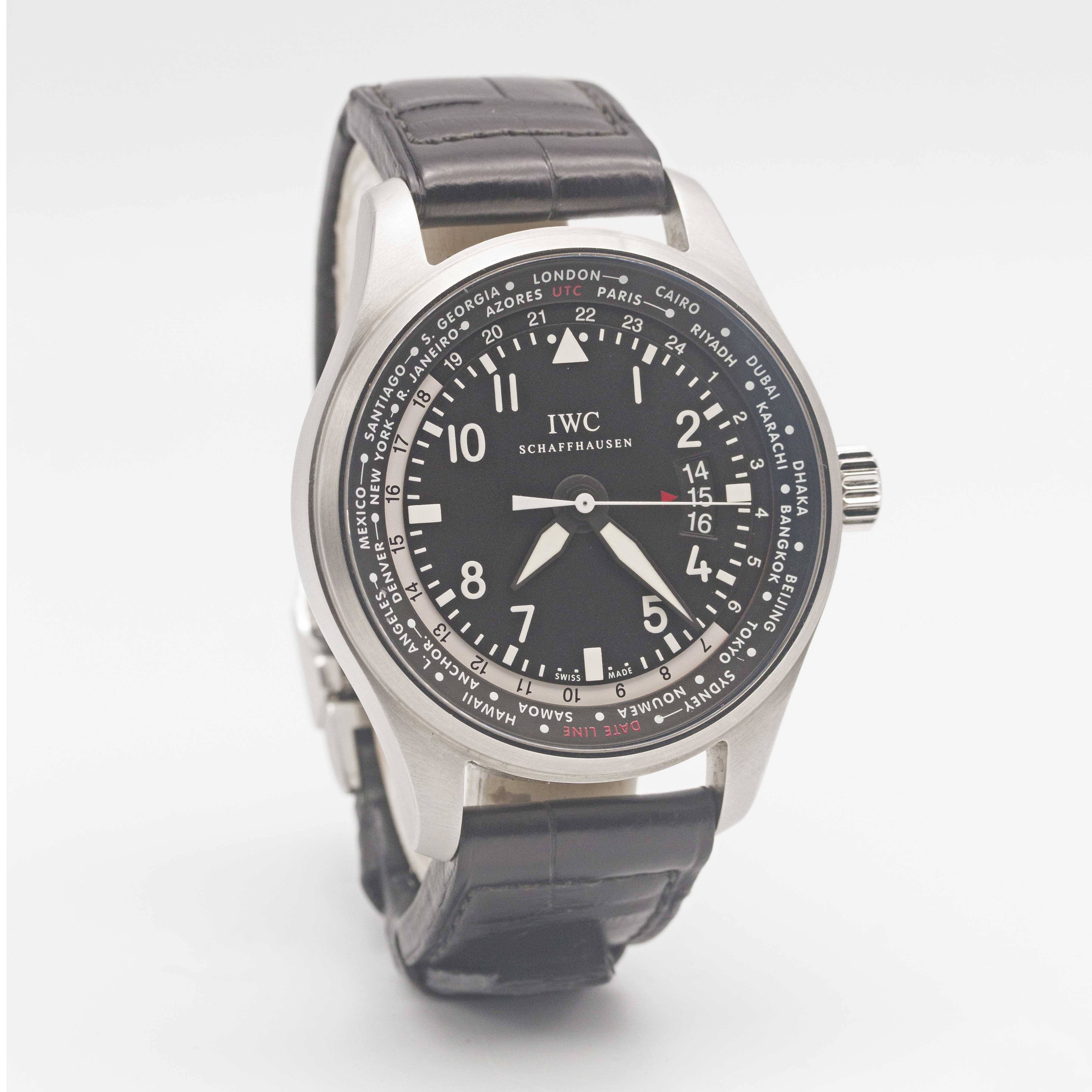 A GENTLEMAN'S STAINLESS STEEL IWC PILOTS WORLDTIMER GMT AUTOMATIC WRIST WATCH CIRCA 2014, REF. - Image 5 of 9