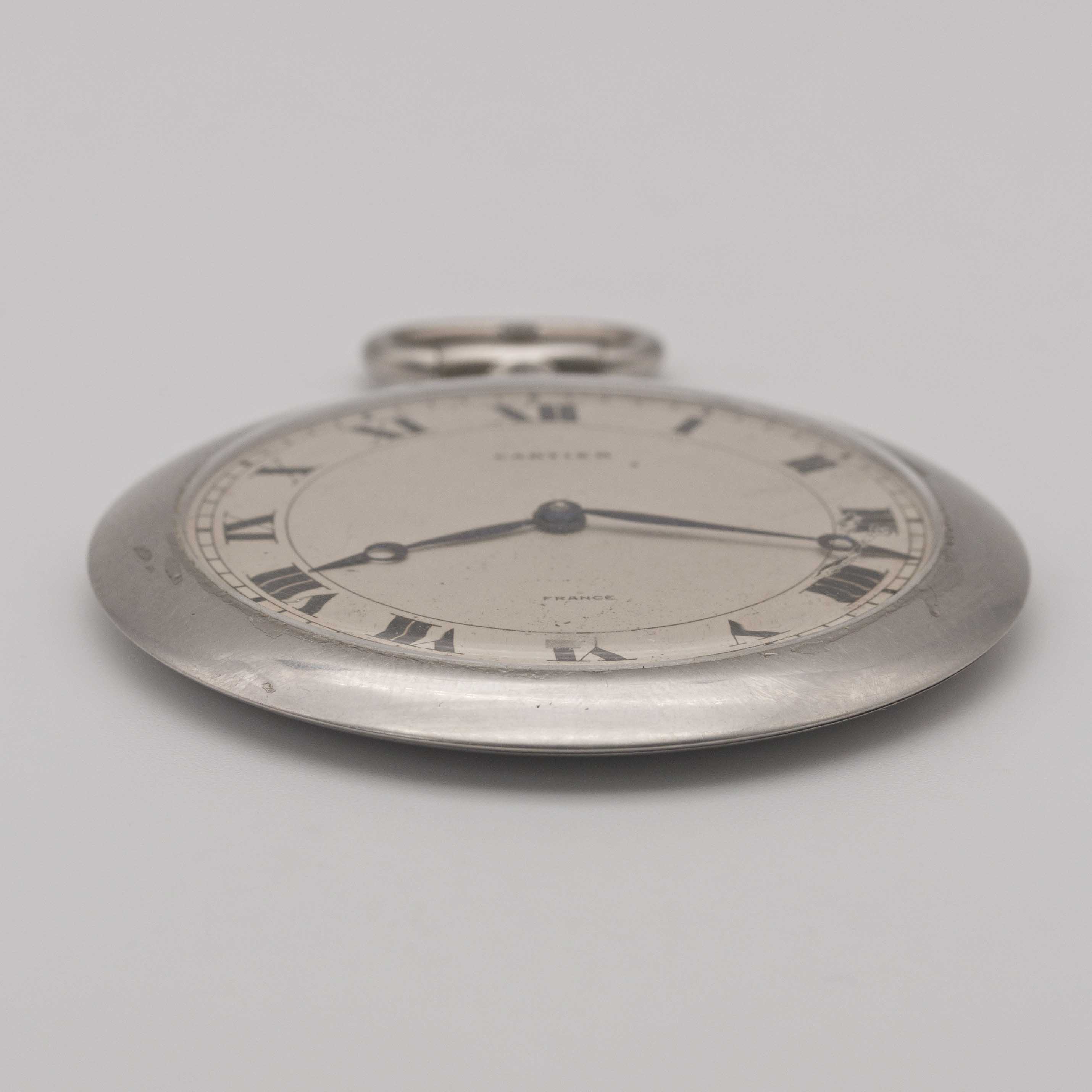 A GENTLEMAN'S PLATINUM CARTIER PARIS POCKET WATCH CIRCA 1920s Movement: 19J, manual wind with 8 - Image 10 of 11