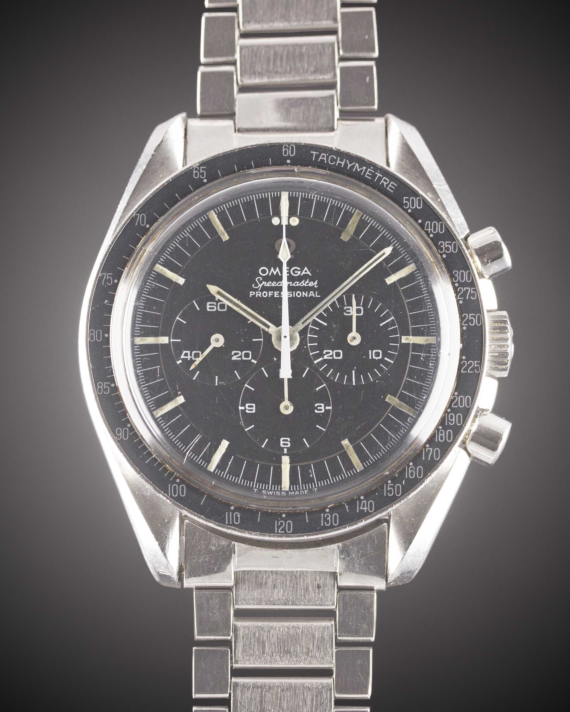 A GENTLEMAN'S STAINLESS STEEL OMEGA SPEEDMASTER PROFESSIONAL "PRE MOON" CHRONOGRAPH BRACELET WATCH