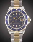 A GENTLEMAN'S STEEL & GOLD ROLEX OYSTER PERPETUAL DATE SUBMARINER BRACELET WATCH CIRCA 1989, REF.