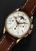 A GENTLEMAN'S 18K SOLID GOLD UNIVERSAL GENEVE TRI COMPAX TRIPLE CALENDAR MOONPHASE CHRONOGRAPH WRIST