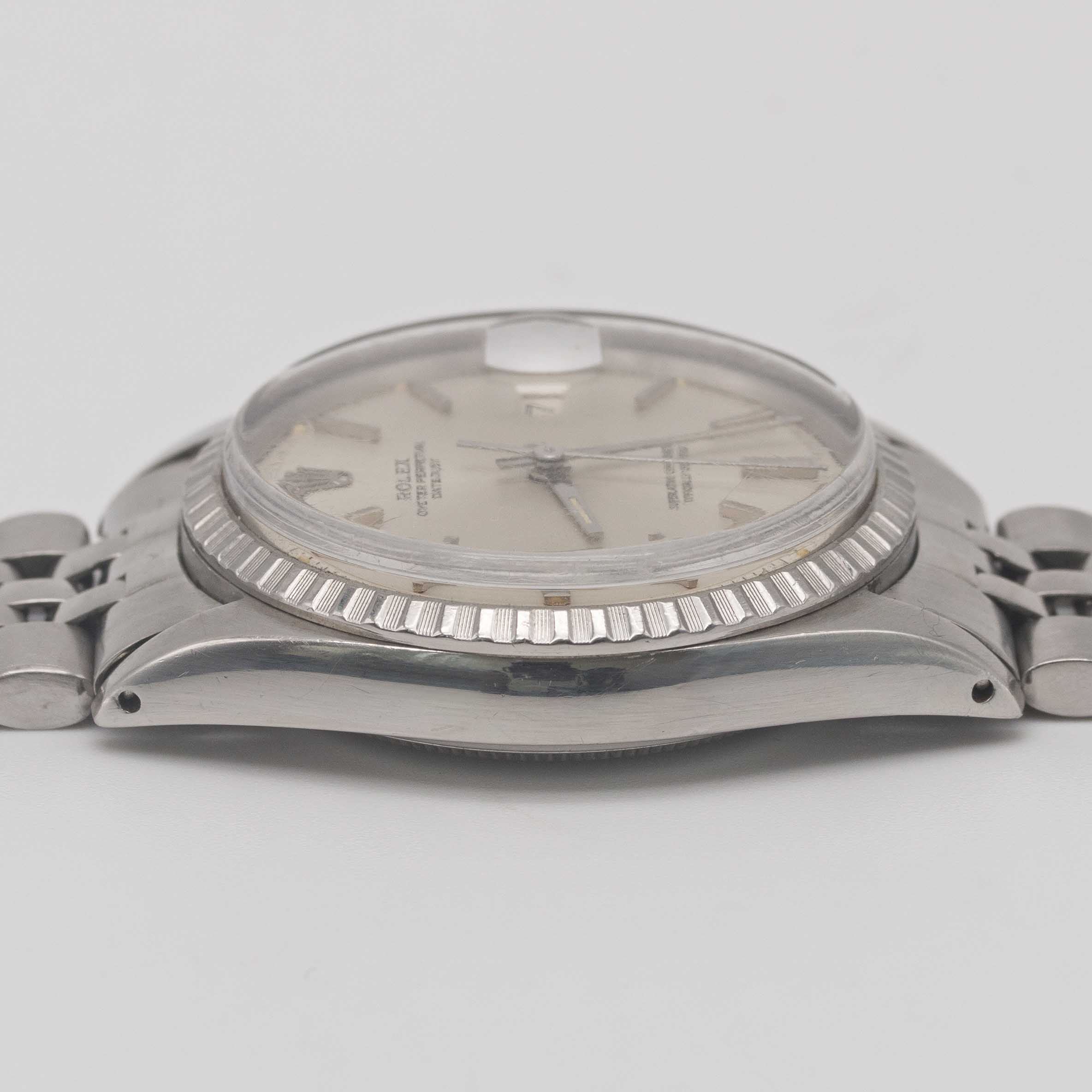 A GENTLEMAN'S STAINLESS STEEL ROLEX OYSTER PERPETUAL DATEJUST BRACELET WATCH CIRCA 1970, REF. 1603 - Image 10 of 12