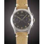 A GENTLEMAN'S STAINLESS STEEL EXCELSIOR PARK CHRONOGRAPH WRIST WATCH CIRCA 1950s, WITH GLOSS