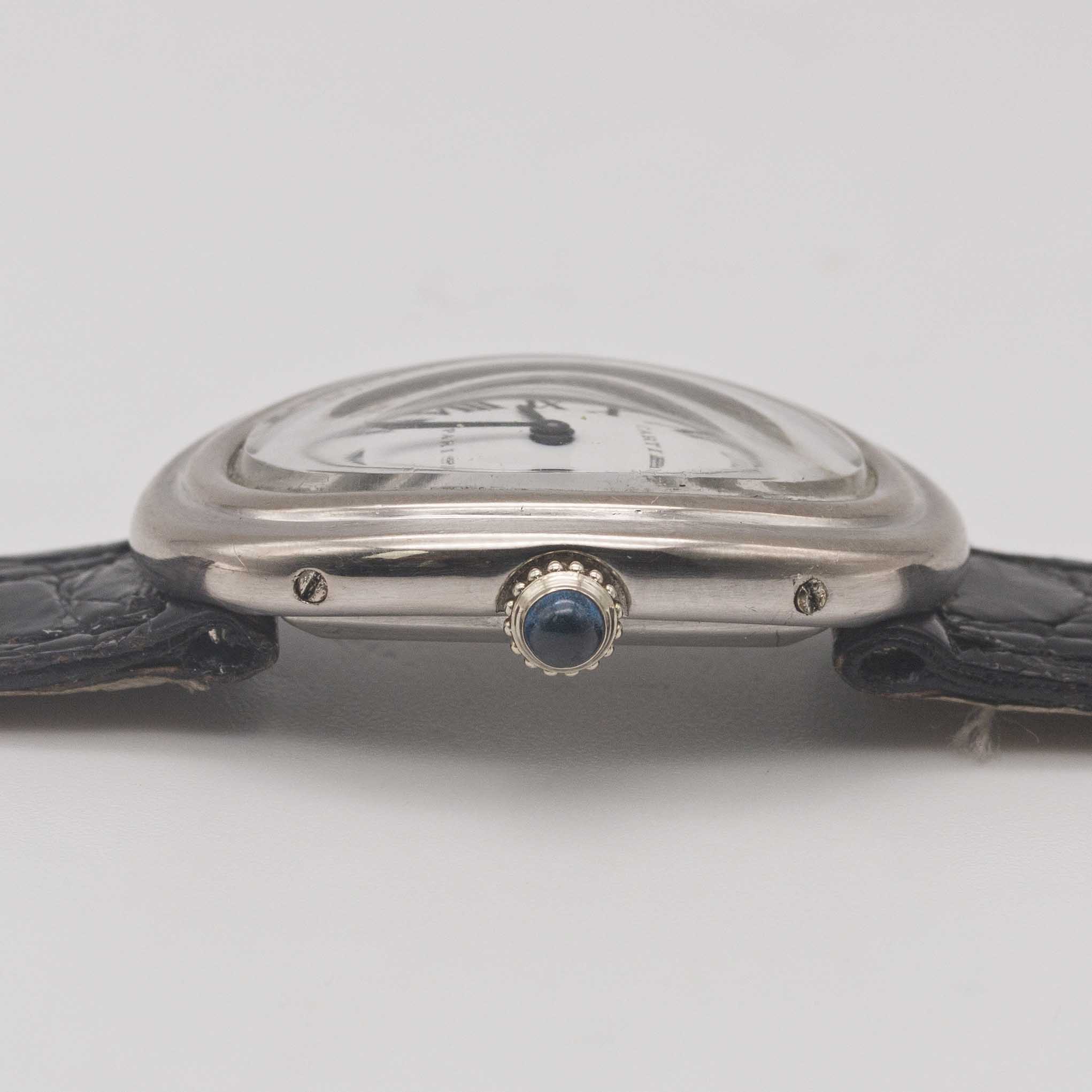 AN 18K SOLID WHITE GOLD CARTIER BAIGNOIRE WRIST WATCH CIRCA 1980s Movement: 17J, manual wind, signed - Image 11 of 14