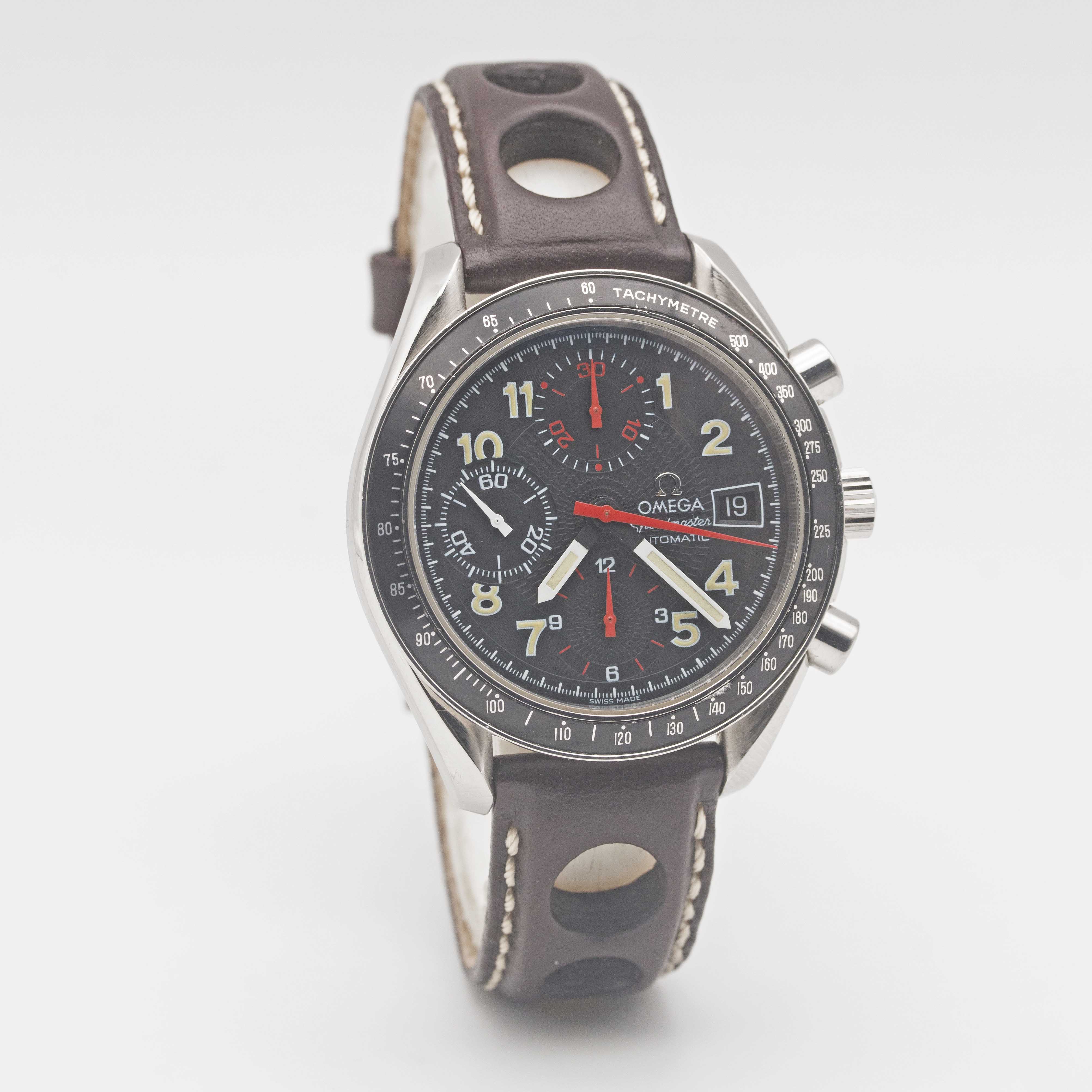 A GENTLEMAN'S STAINLESS STEEL OMEGA SPEEDMASTER AUTOMATIC CHRONOGRAPH WRIST WATCH CIRCA 1999 - Image 5 of 9