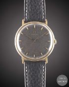 A GENTLEMAN'S 9CT SOLID GOLD OMEGA WRIST WATCH CIRCA 1960s, WITH GREY DIAL Movement: Manual wind,