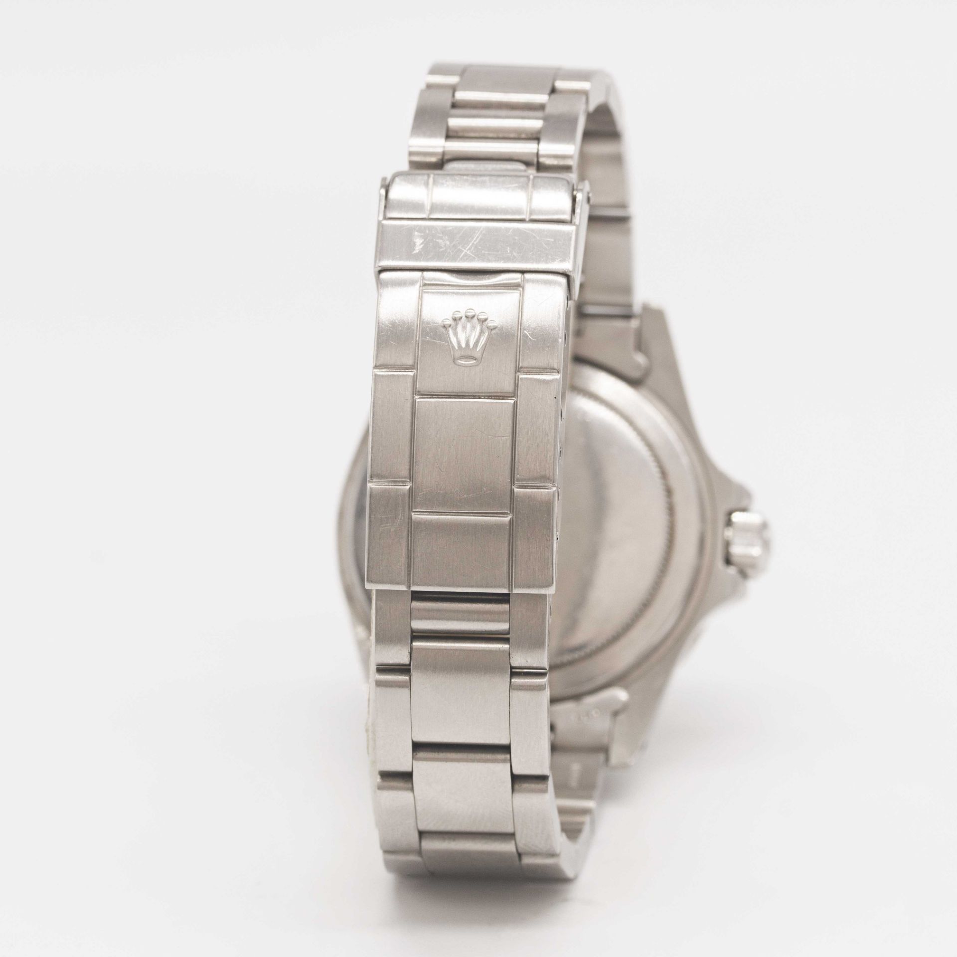 A GENTLEMAN'S STAINLESS STEEL ROLEX OYSTER PERPETUAL DATE SUBMARINER BRACELET WATCH CIRCA 1978, REF. - Image 6 of 10