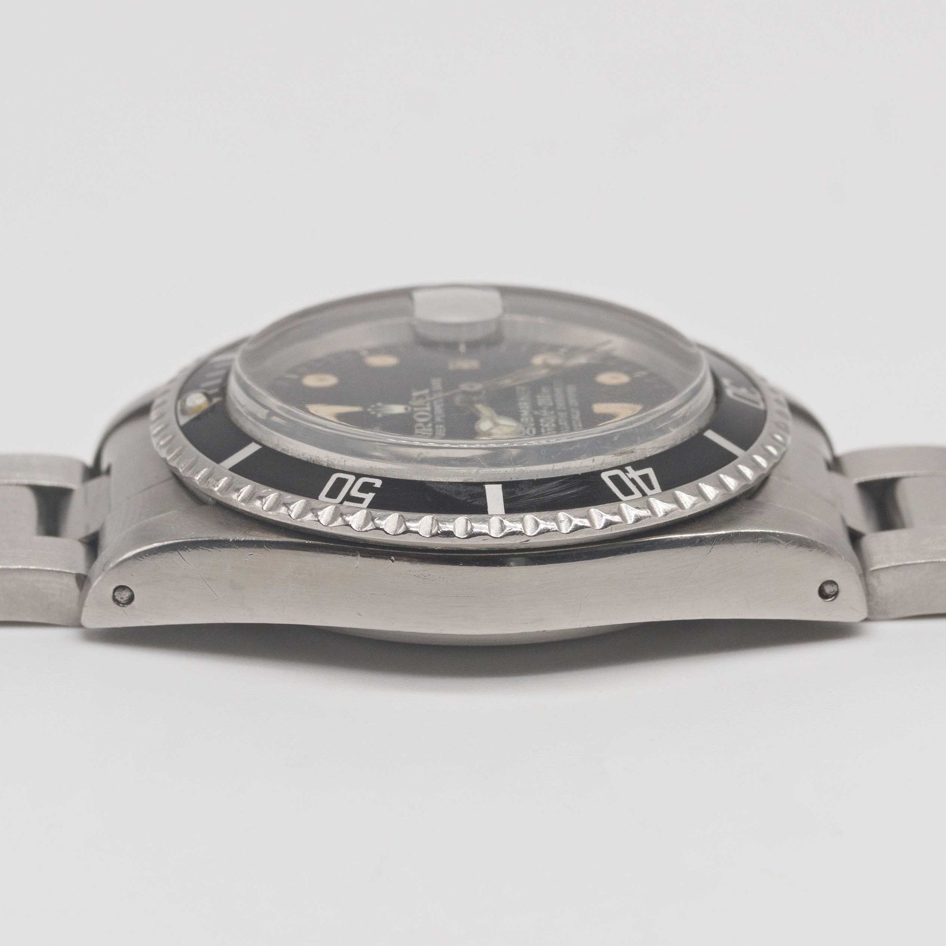 A GENTLEMAN'S STAINLESS STEEL ROLEX OYSTER PERPETUAL DATE SUBMARINER BRACELET WATCH CIRCA 1978, REF. - Image 10 of 10