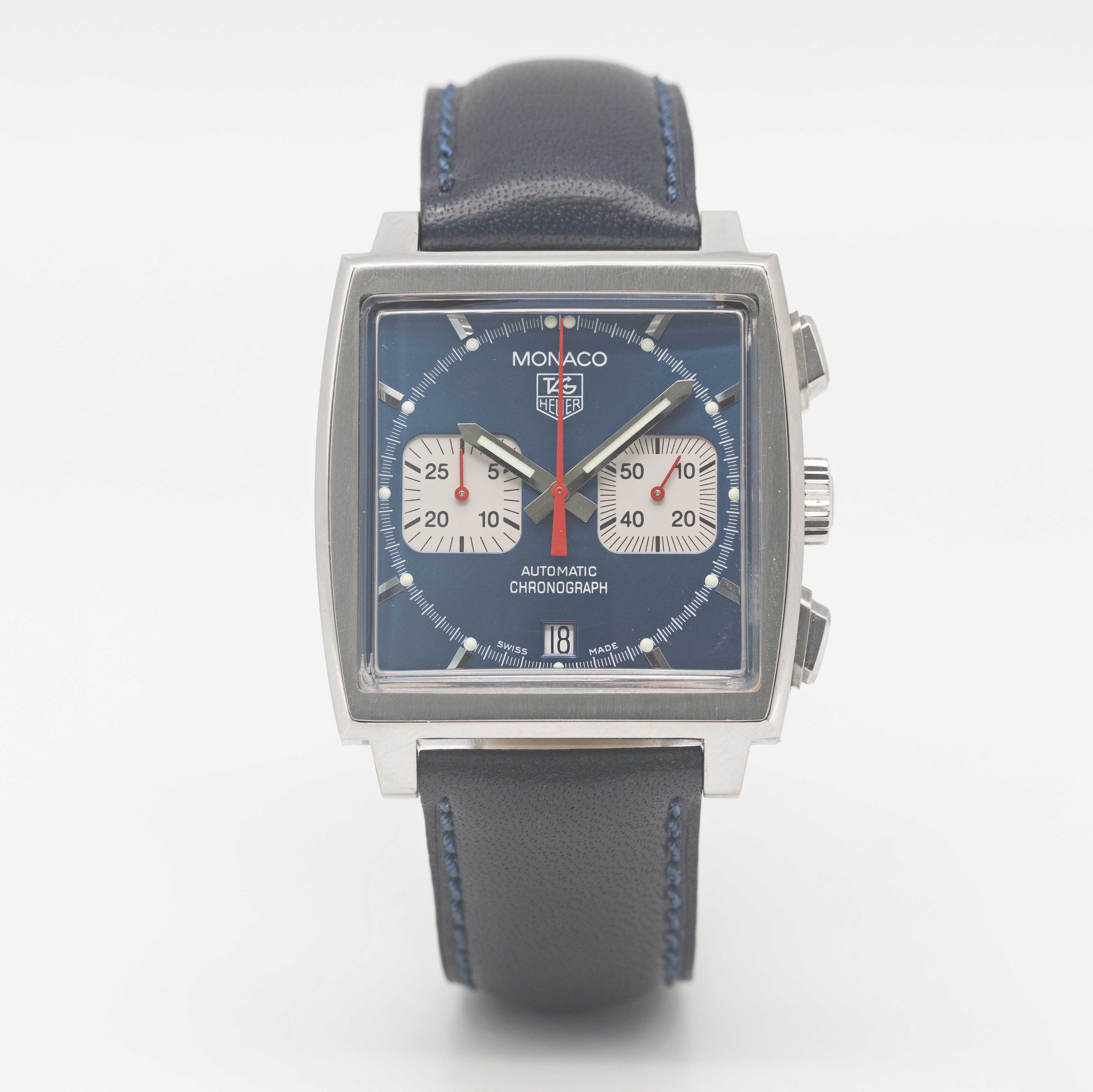 A GENTLEMAN'S STAINLESS STEEL TAG HEUER "STEVE MCQUEEN" MONACO AUTOMATIC CHRONOGRAPH WRIST WATCH - Image 2 of 10