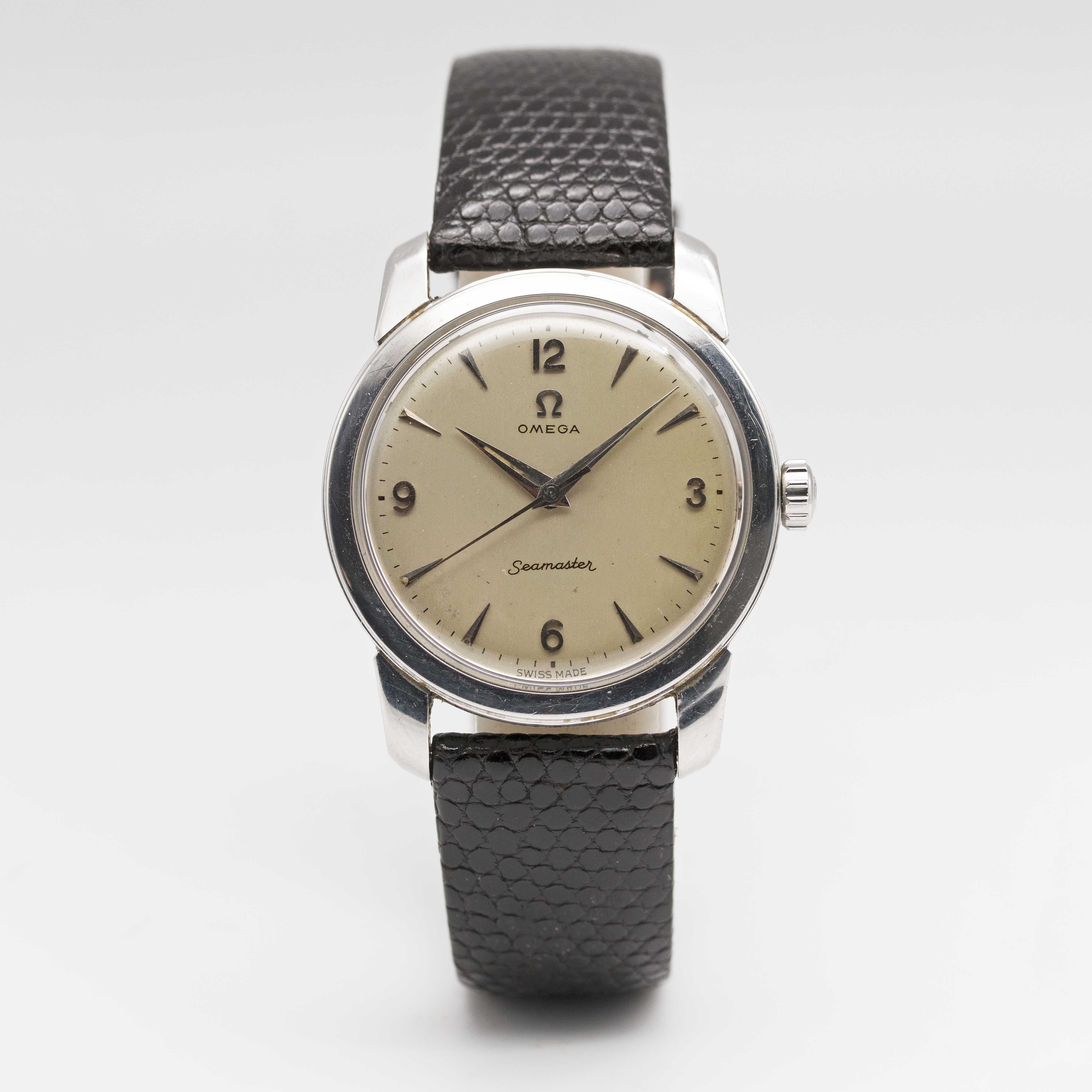 A GENTLEMAN'S STAINLESS STEEL OMEGA SEAMASTER WRIST WATCH  CIRCA 1954, WITH QUARTERLY ARABIC - Image 2 of 11
