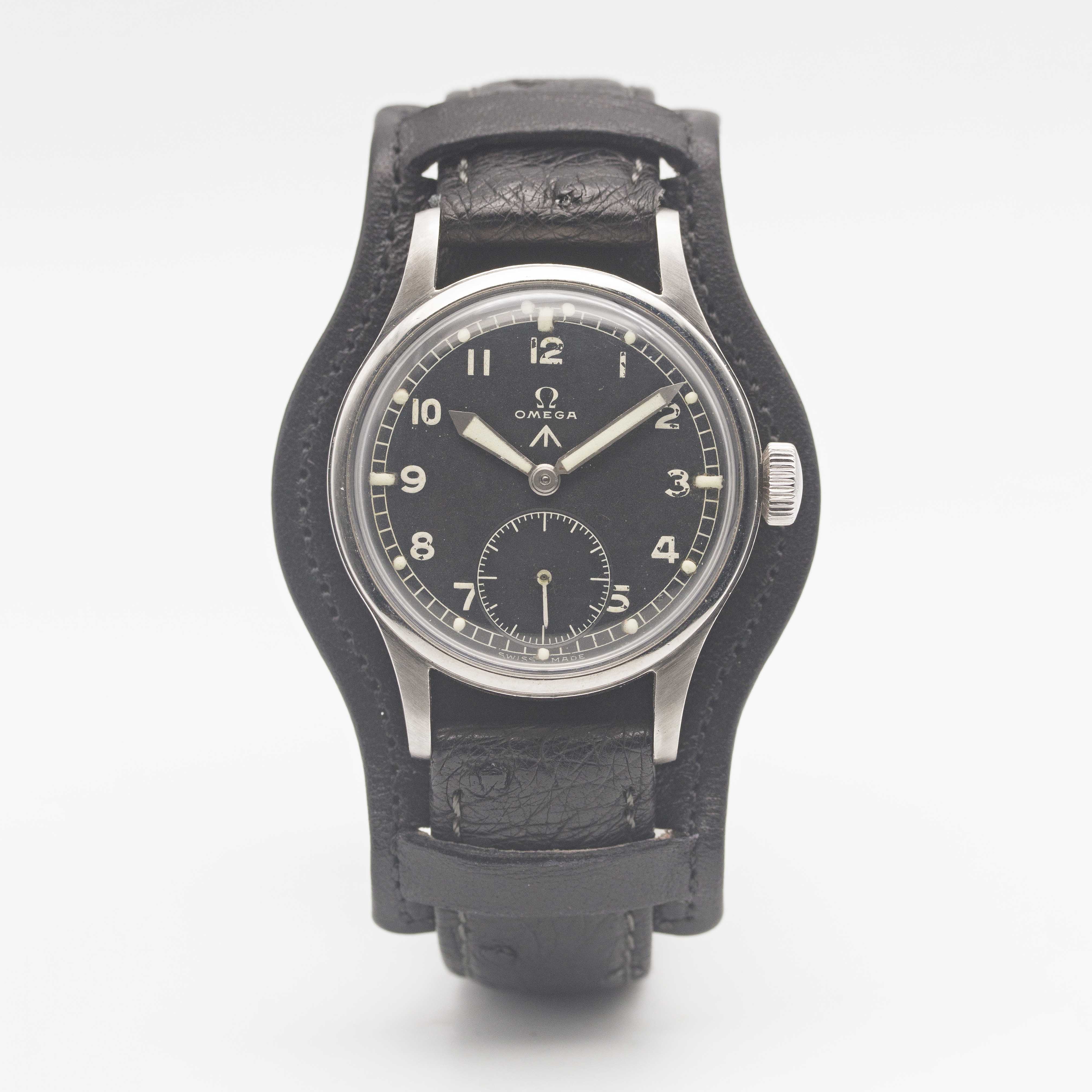 A GENTLEMAN'S STAINLESS STEEL BRITISH MILITARY OMEGA W.W.W. WRIST WATCH CIRCA 1945, PART OF THE " - Image 2 of 9