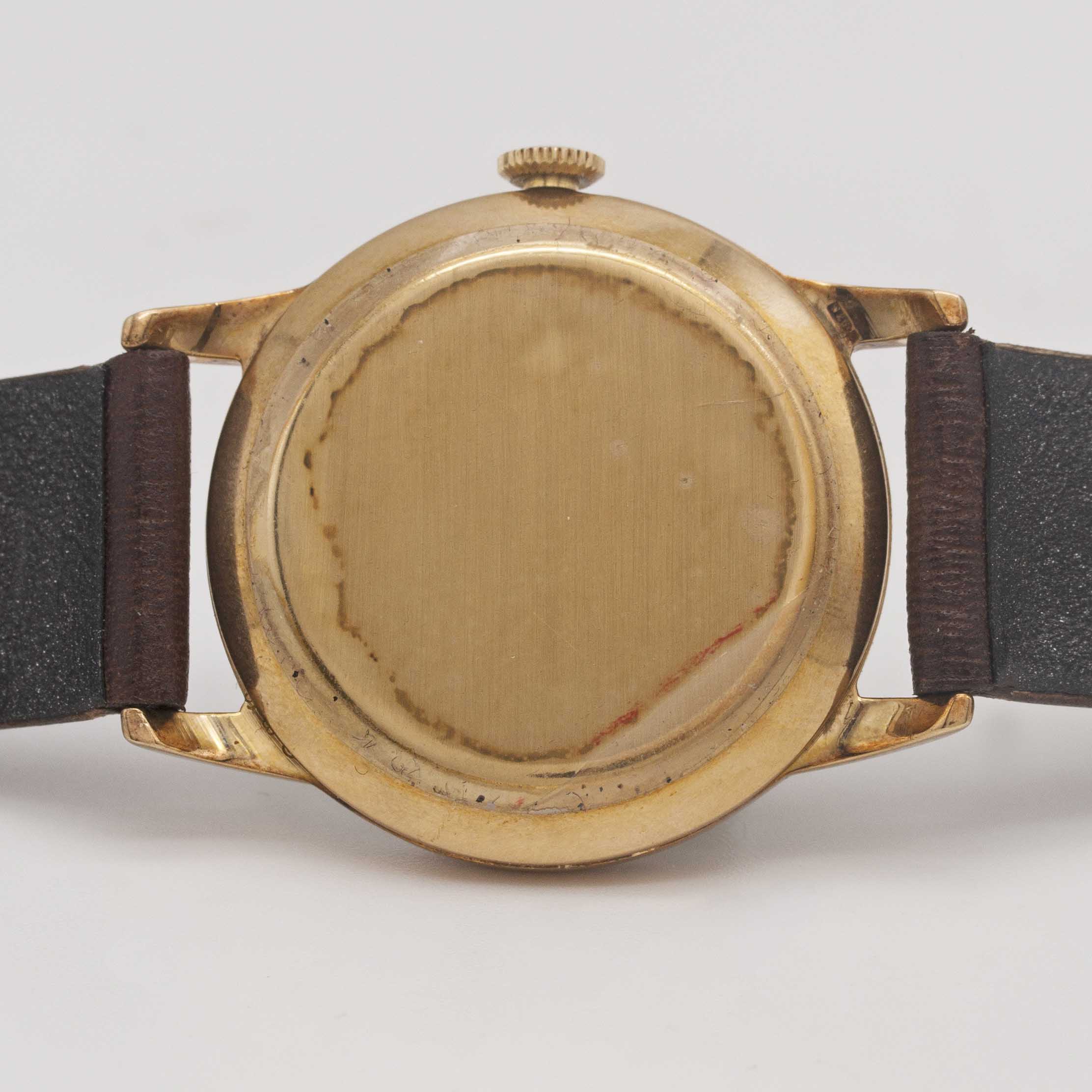 A GENTLEMAN'S 9CT SOLID GOLD ROLEX TUDOR WRIST WATCH CIRCA 1950s, REF. 12856 WITH SILVER "HONEYCOMB" - Image 6 of 10