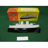 Sutcliffe Model - boxed battleship Valiant converted to electric propulsion by previous owner