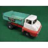 Triang tinplate Trader tipper truck with tail gate - 15.