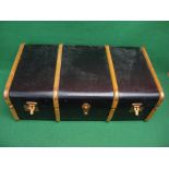 Traditional black reinforced trunk to enhance a vintage vehicle - 36" x 20.5" x 12.