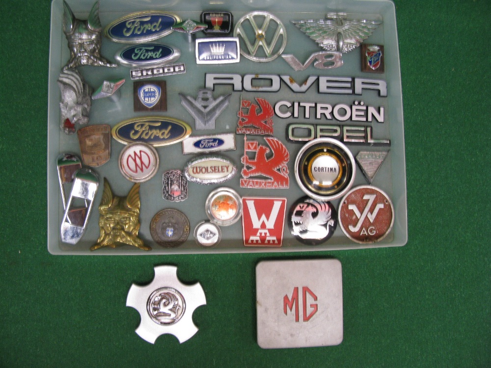 Quantity of vehicle manufacturers logos, badges etc to include: Rover, Ford, Vauxhall,