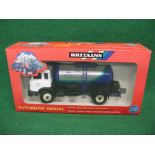 Britains Made in England 1:32 scale silver topped tanker,