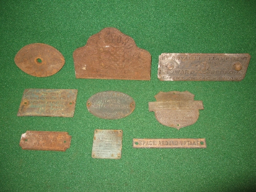 Collection of manufacturers cast plates etc to include: Howard - Bedford, Maldon Iron Works,