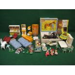 Large quantity of mostly Sindy items to include: kitchen, bathroom,