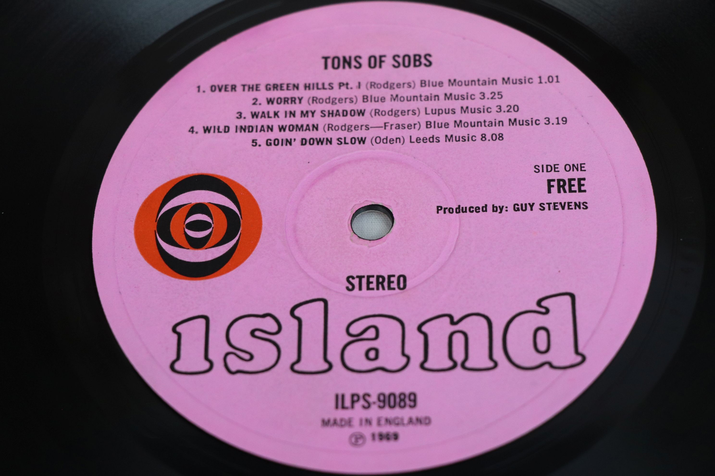 Vinyl - Free Tons of Sobs on Island ILPS9089 Stereo, pink label, black & orange circle logo, feeable - Image 5 of 6