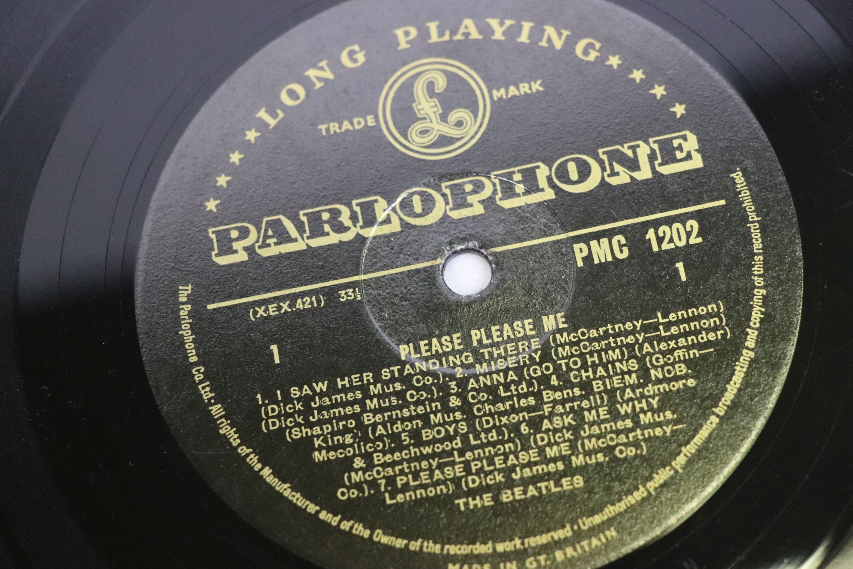 Vinyl - The Beatles Please Please Me LP on Parlophone PMC1202 gold and black label, Dick James Music - Image 6 of 10