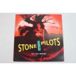 Vinyl - Stone Temple Pilots Core LP on Atlantic 7567-82418-1 vinyl vg++, sleeve vg+