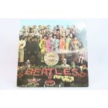 Vinyl - The Beatles Sgt Peppers Lonely Hearts Club LP PMC7027 vinyl vg++, flame inner, card