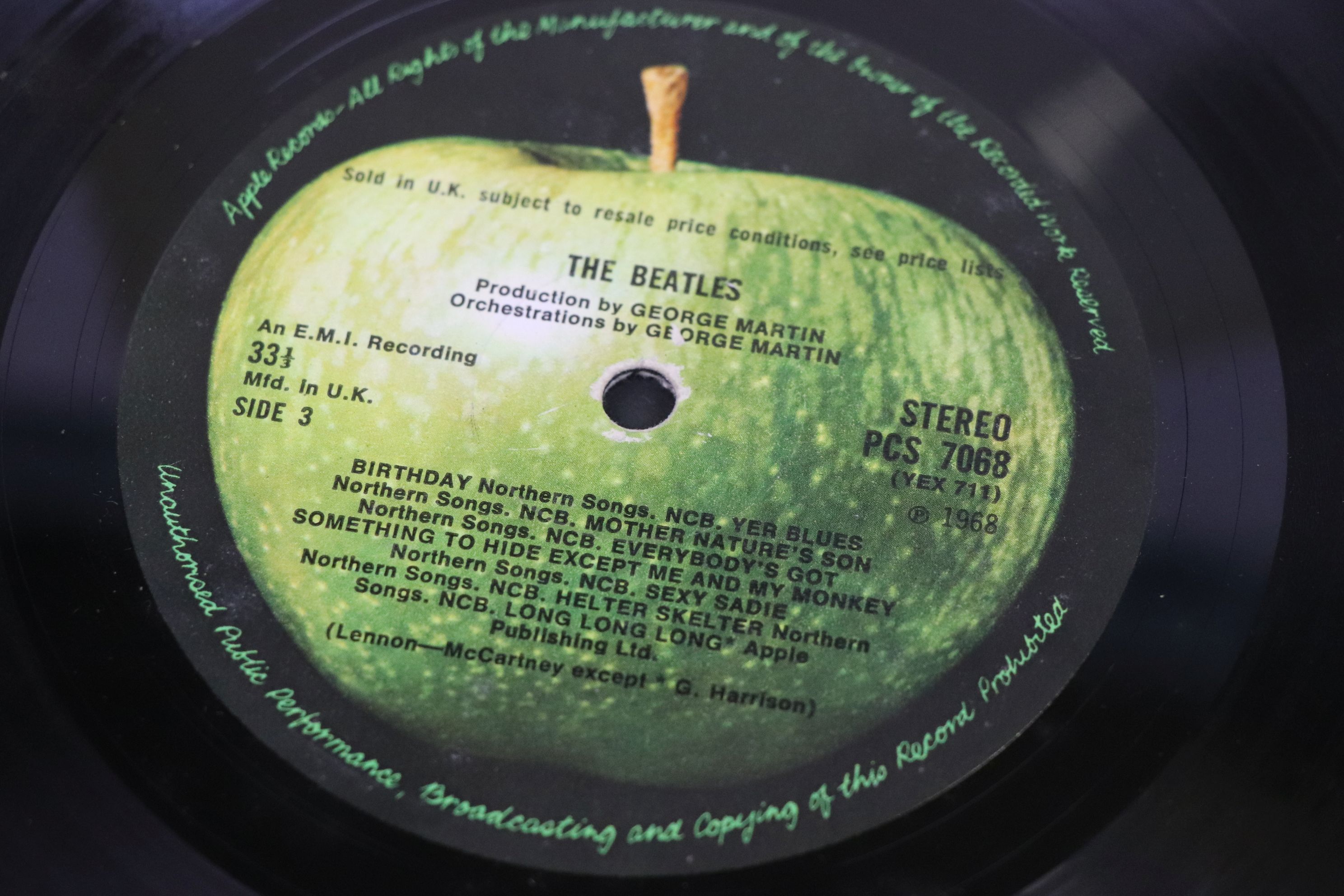 Vinyl - The Beatles White Album Stereo on Apple PCS7068 numbered 0483679, top opener, vinyl vg++, - Image 6 of 7