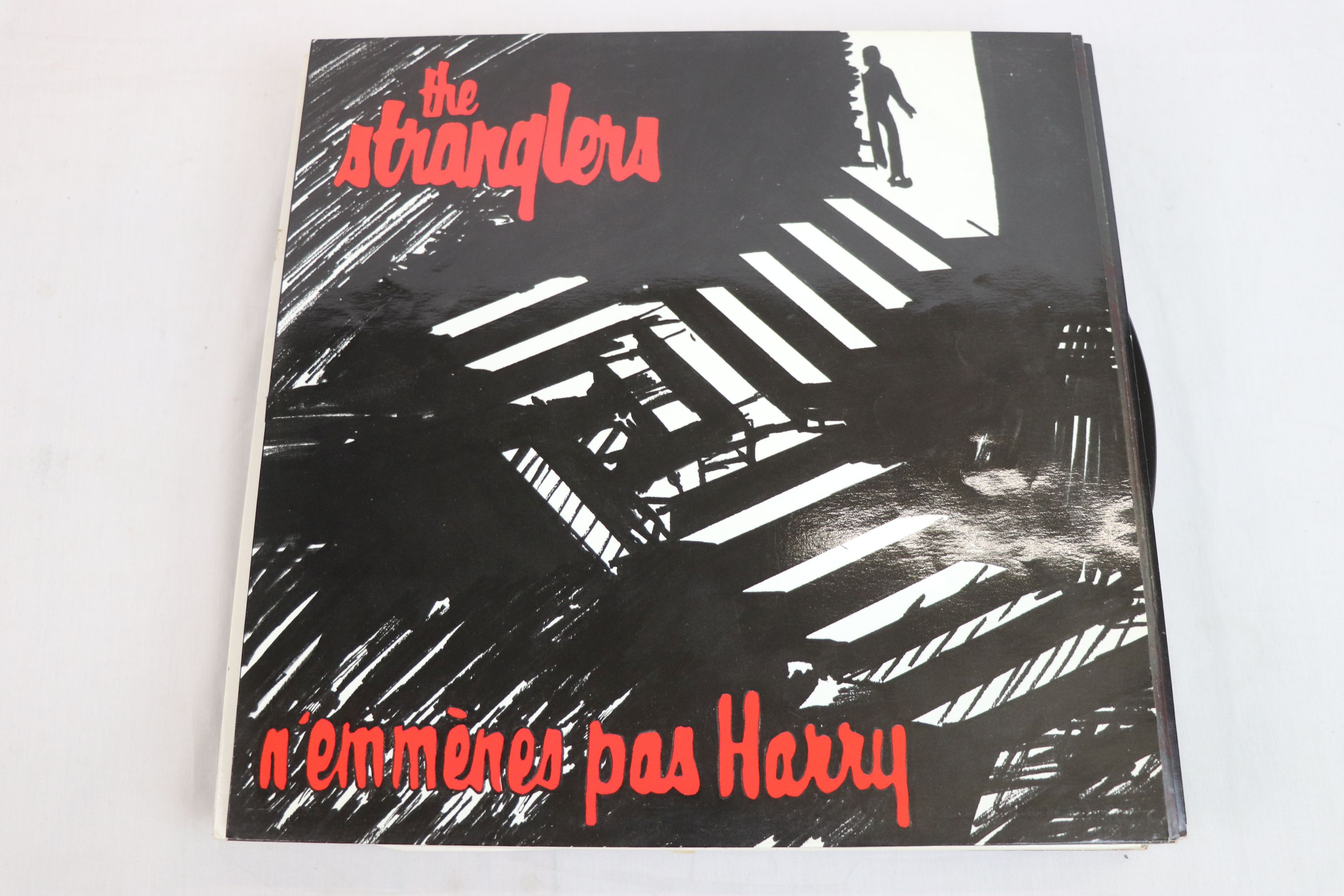 Vinyl - The Stranglers - Collection of 24 x 12" Singles, 3 x picture discs and 3 x LPs (The Raven, - Image 8 of 12