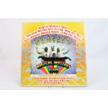 Vinyl - The Beatles Magical Mystery Tour LP on Capitol SMAL 2835 with booklet gatefold sleeve