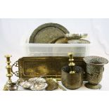 Box of mixed vintage metalware to include Silver plate, Asian Brass & Copper etc