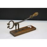 19th Century pair of Oak mounted Sugar Beet cutters, mount approx 25.5 x 9cm