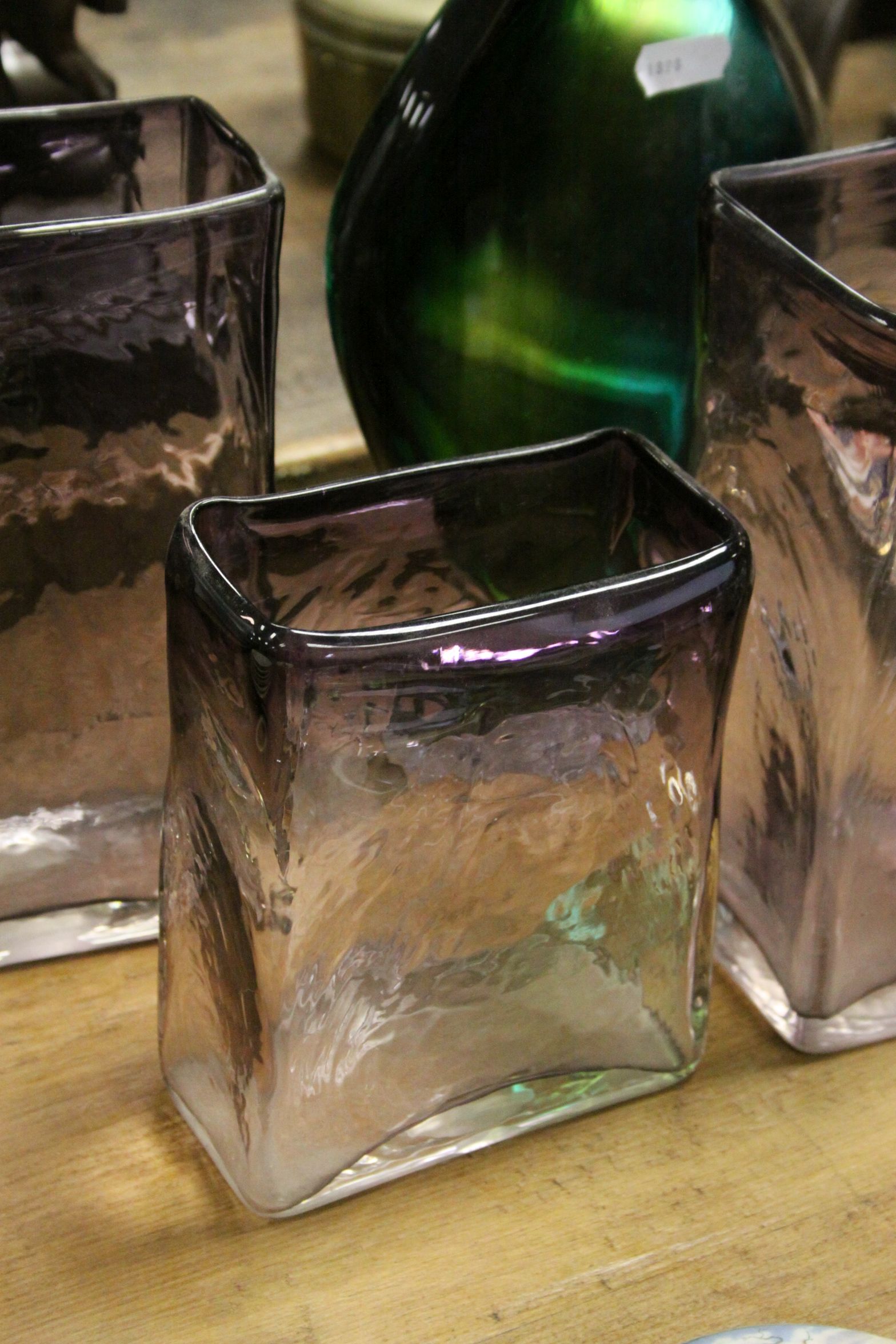 Contemporary glass sculpture in the form of a droplet & three Whitefriar style vases - Image 3 of 5