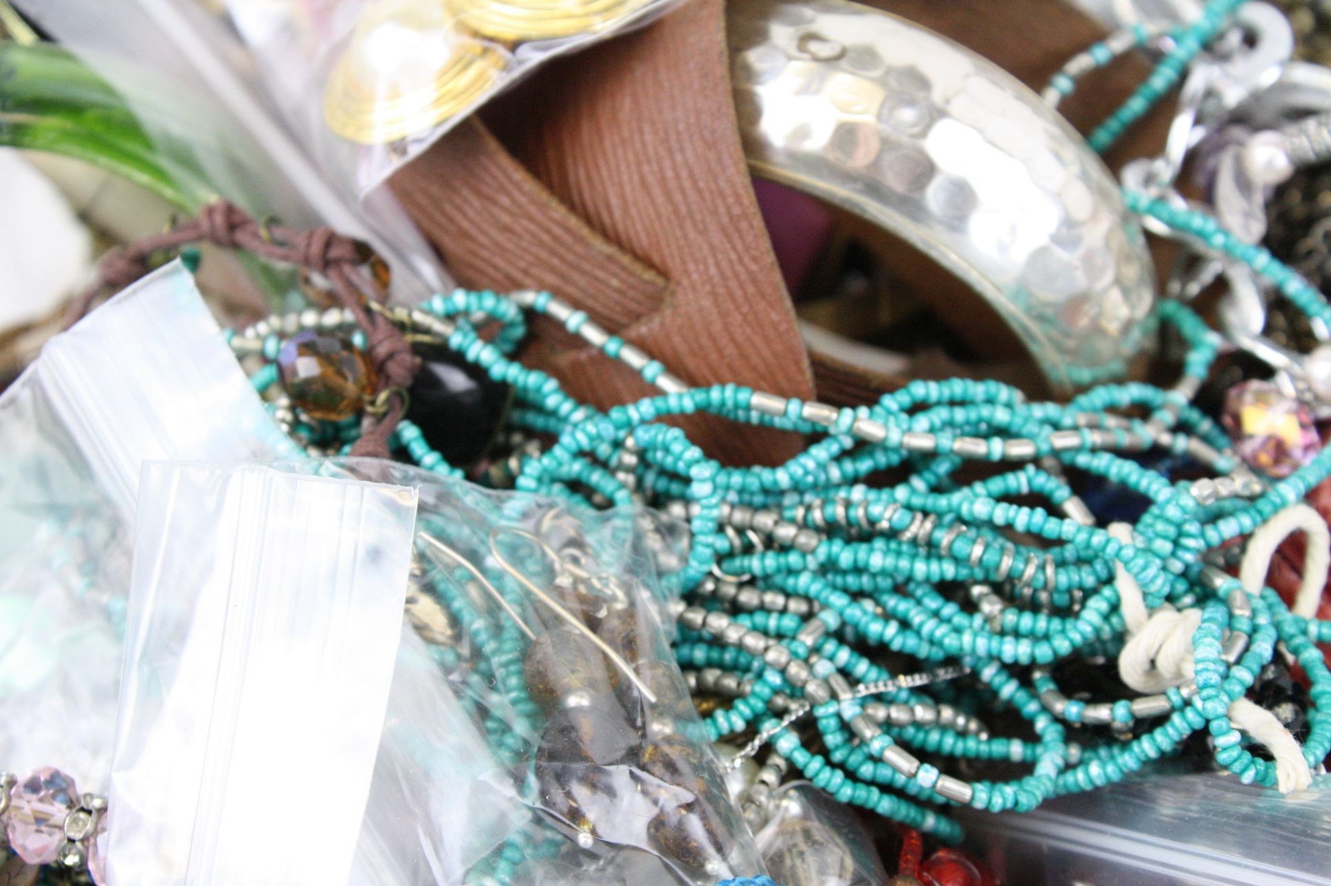 Large quantity of costume jewellery to include necklaces, bangles, beaded jewellery etc - Image 3 of 4