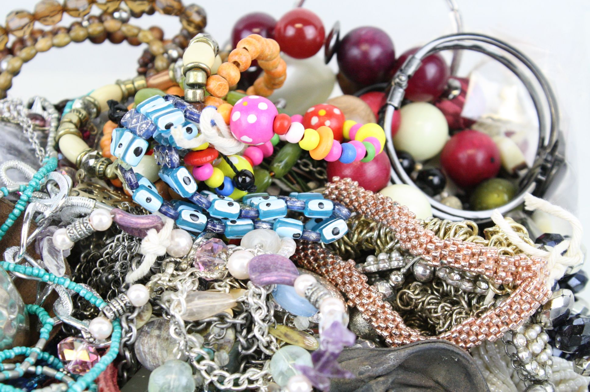 Large quantity of costume jewellery to include necklaces, bangles, beaded jewellery etc - Image 2 of 4