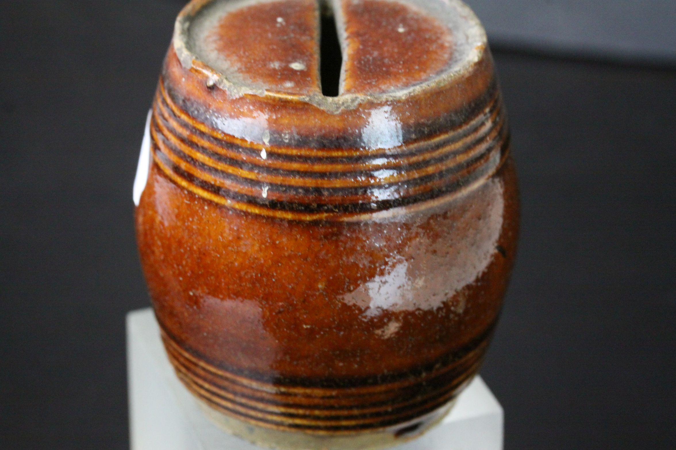 19th century treacle glaze money box in the form of a barrel - Image 2 of 3