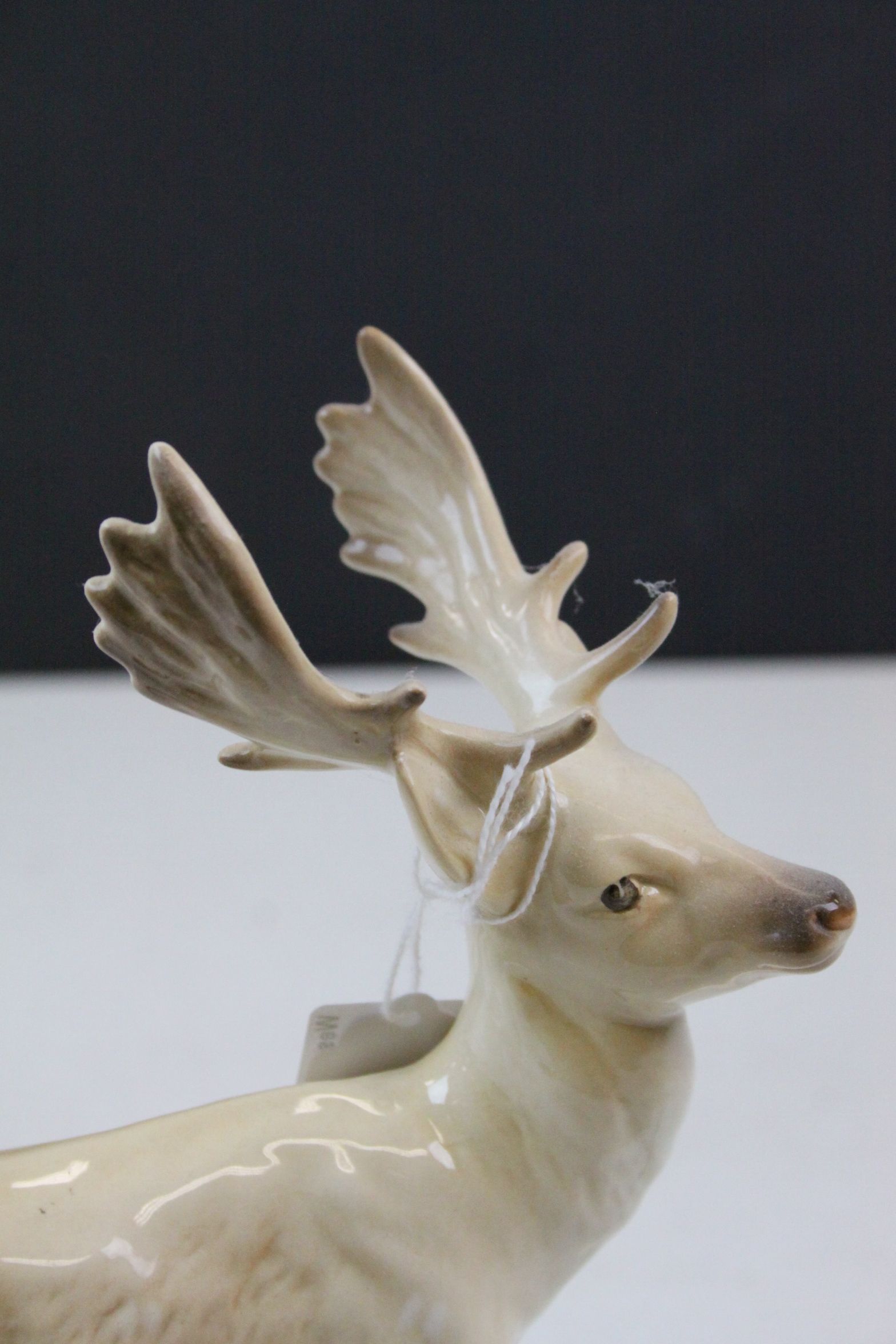 Beswick ceramic model of a Stag Deer approx 19.5cm tall - Image 2 of 4